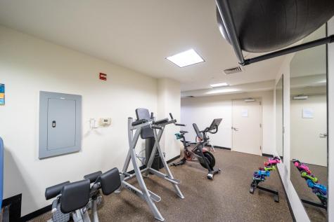 915 Hudson Park Edgewater NJ 07020