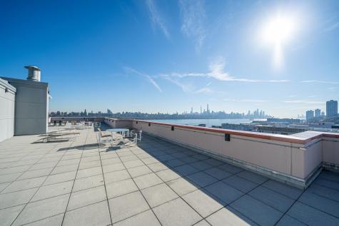 915 Hudson Park Edgewater NJ 07020