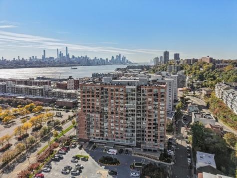 915 Hudson Park Edgewater NJ 07020