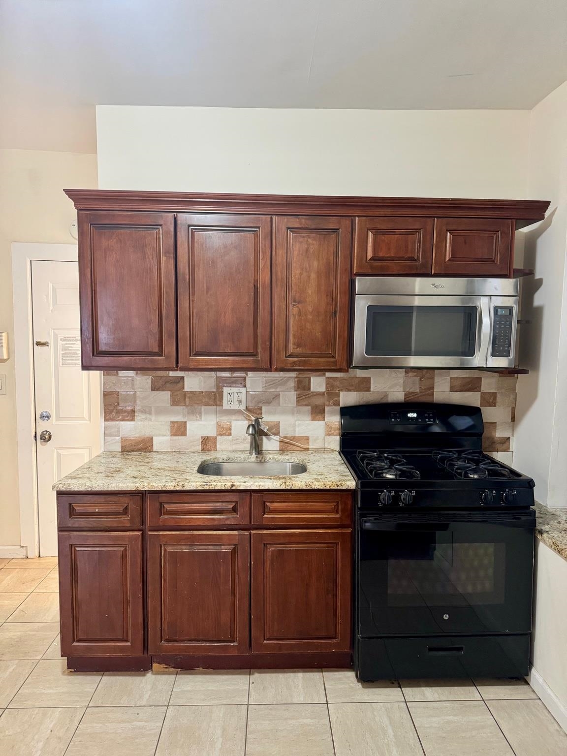 250 Avenue B Bayonne NJ 07002