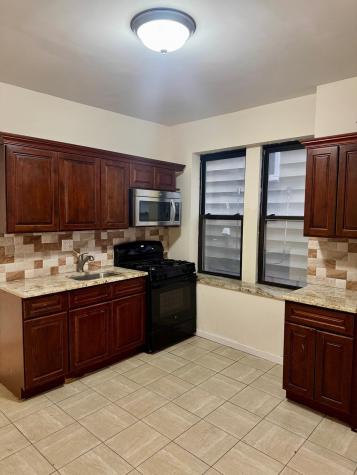 250 Avenue B Bayonne NJ 07002