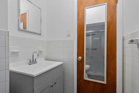 406 B 7th Street Union City NJ 07087
