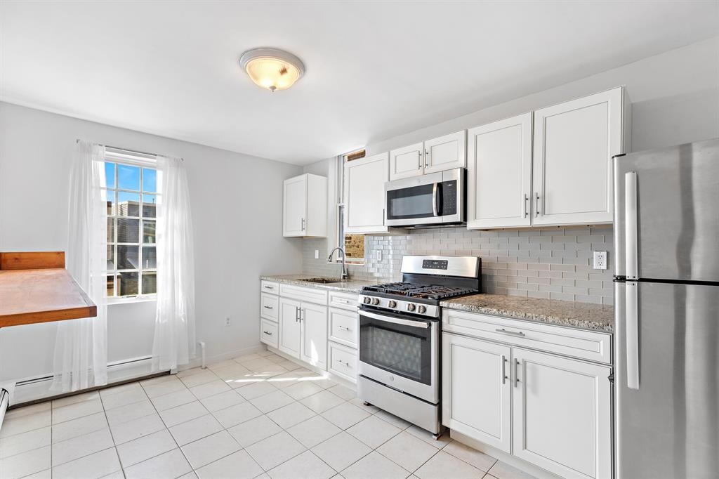 221 Angelique Street Weehawken NJ 07086
