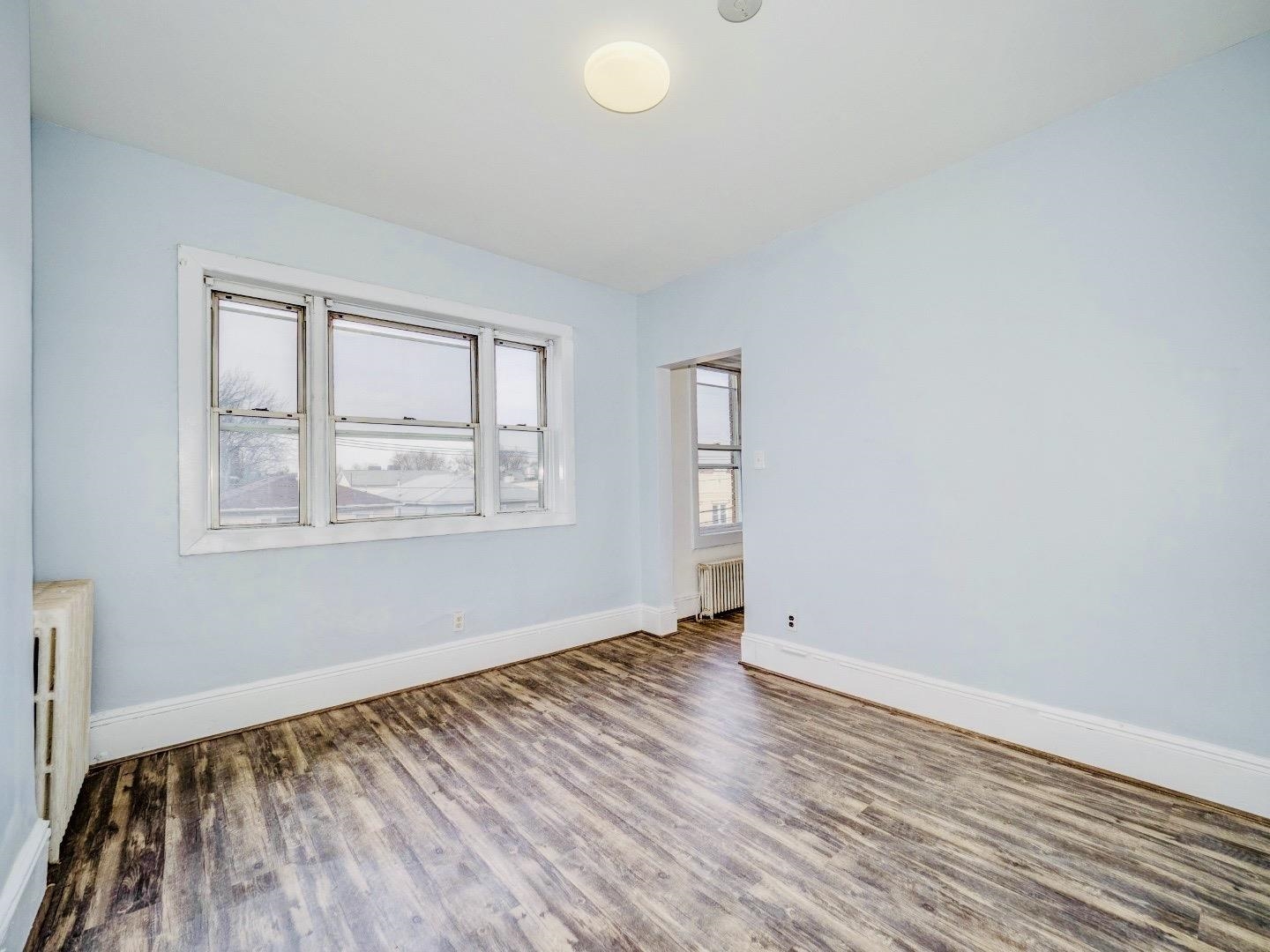 122 Mallory Avenue Jersey City NJ 07304