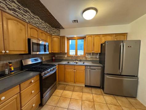 162 West 53rd Street Bayonne NJ 07002