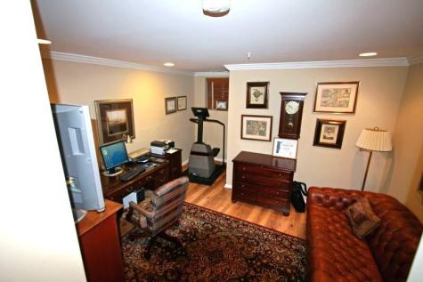 291 Roslyn Court West New York NJ 07093