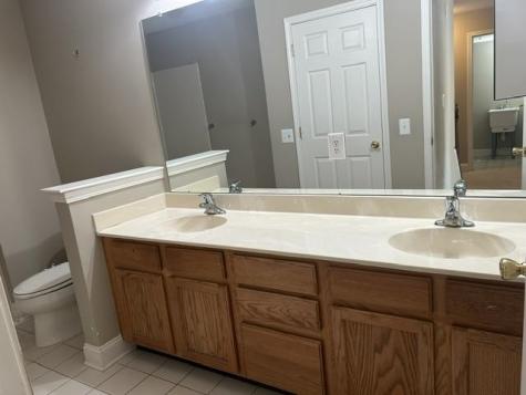 39 Lee Court Jersey City NJ 07305