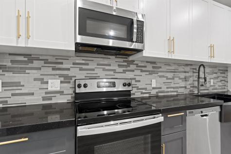 211 Baldwin Avenue Jersey City NJ 07306