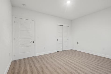 211 Baldwin Avenue Jersey City NJ 07306