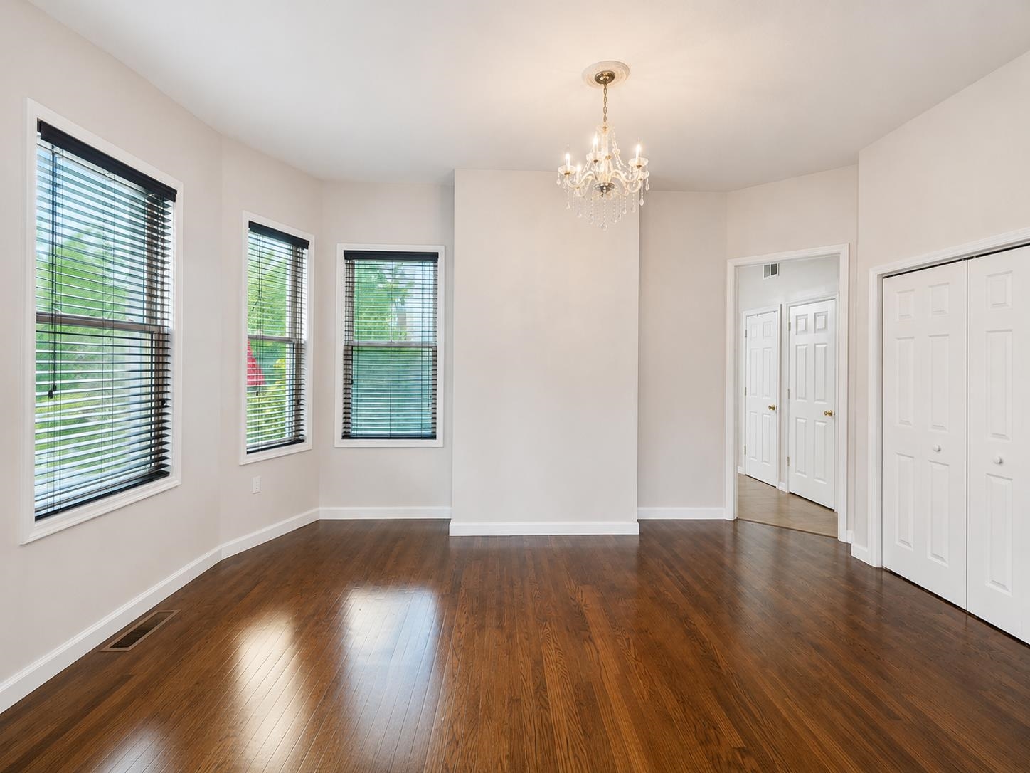 22 East 33rd Street Bayonne NJ 07002