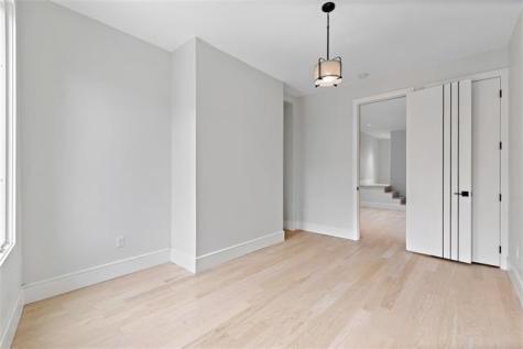 542 Newark Avenue Jersey City NJ 07306