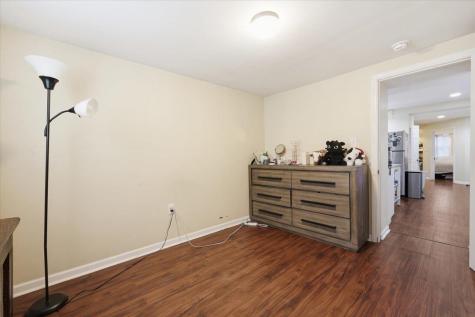 39 Waverly Street Jersey City NJ 07306