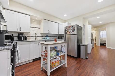 39 Waverly Street Jersey City NJ 07306