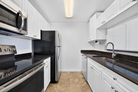 20 2nd Street Jersey City NJ 07302
