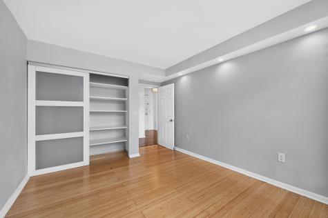 20 2nd Street Jersey City NJ 07302
