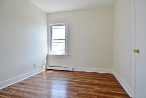135 Lord Avenue Bayonne NJ 07002