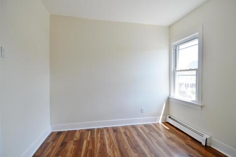 135 Lord Avenue Bayonne NJ 07002