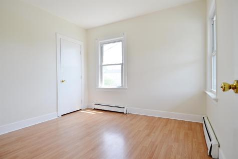 135 Lord Avenue Bayonne NJ 07002