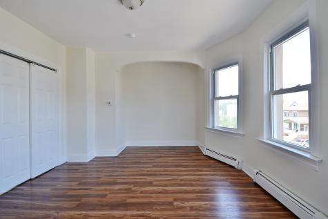 135 Lord Avenue Bayonne NJ 07002