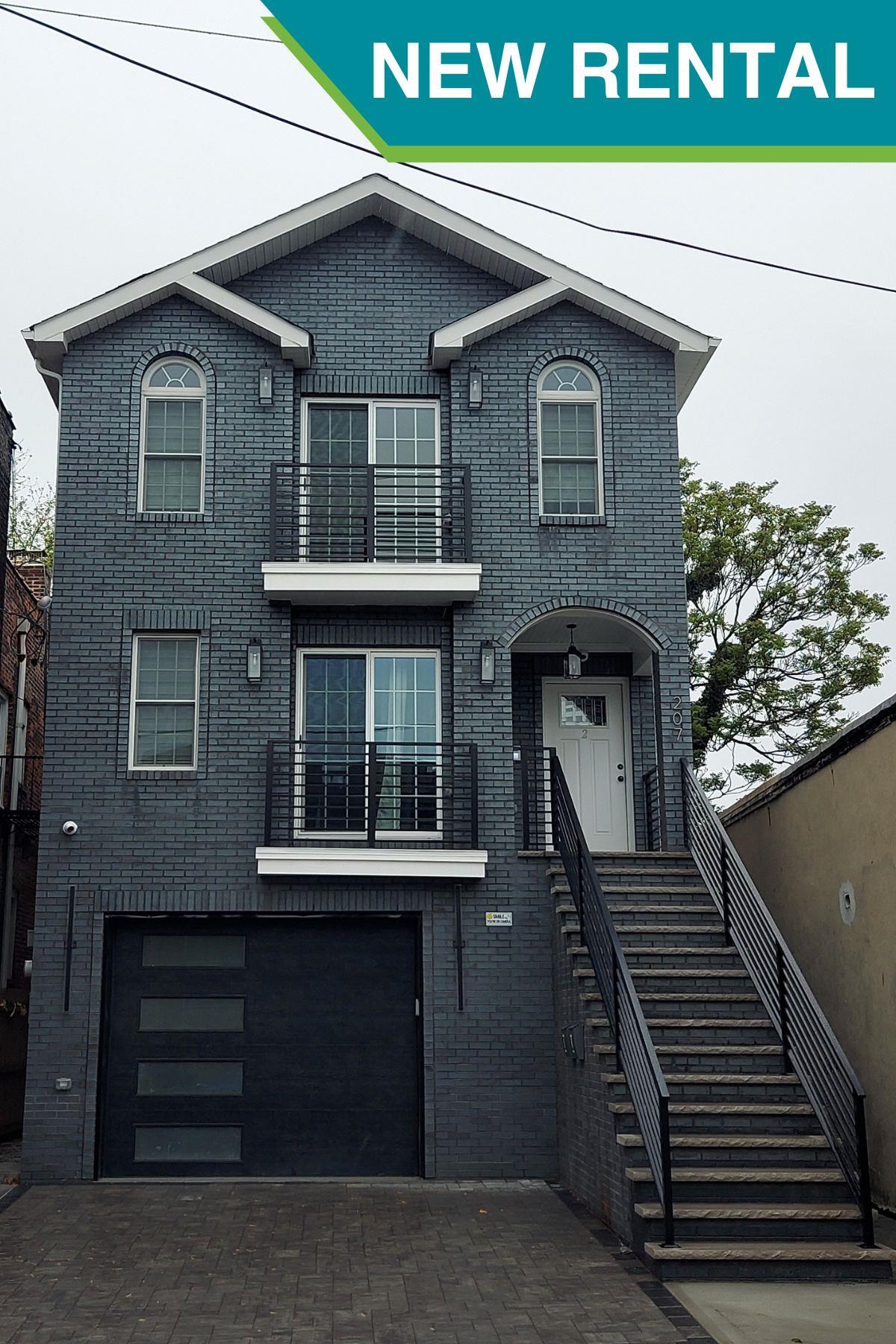 207 Avenue B Bayonne NJ 07002