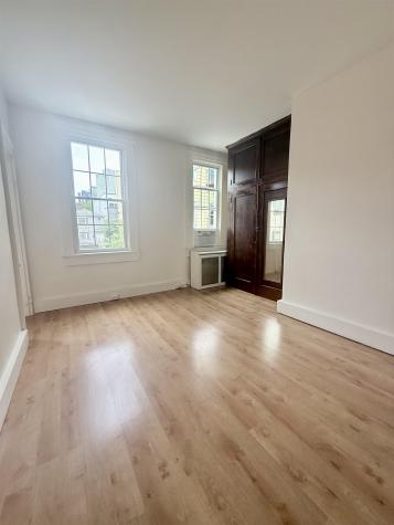 94 Laidlaw Avenue Jersey City NJ 07306