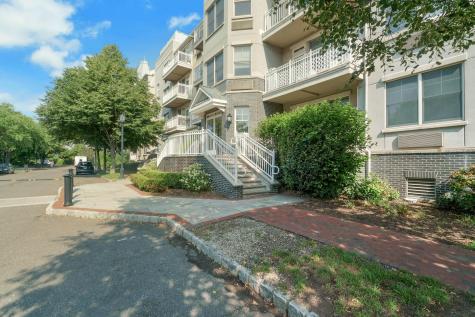30 Freedom Way Jersey City NJ 07305