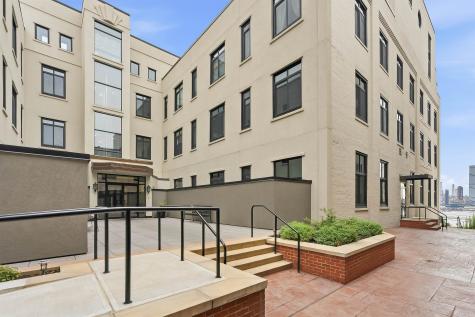 530 Gregory Avenue Weehawken NJ 07086