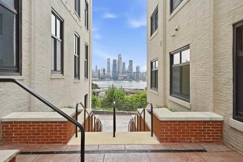 530 Gregory Avenue Weehawken NJ 07086
