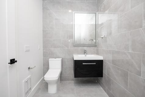 6710 Park Avenue Guttenberg NJ 07093