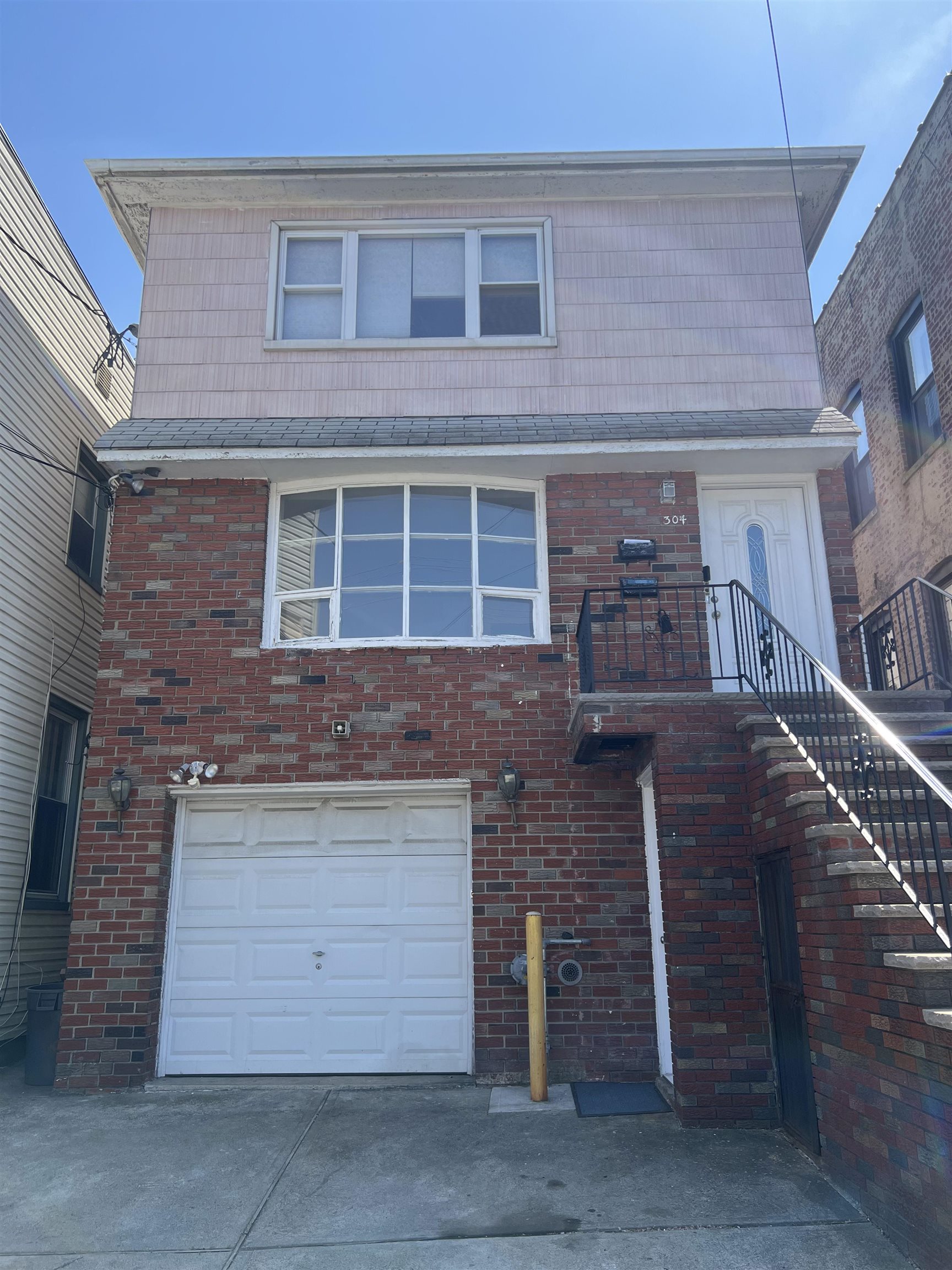 304 Columbia Avenue Jersey City NJ 07307