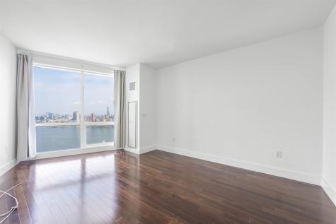 77 Hudson Street Jersey City NJ 07302