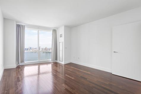 77 Hudson Street Jersey City NJ 07302