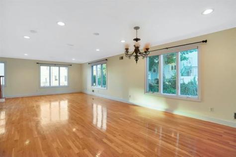 5 Hops Commons Court Secaucus NJ 07094