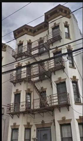 64 Tuers Avenue Jersey City NJ 07306-3267