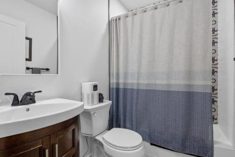 419 7th Street Union City NJ 07087