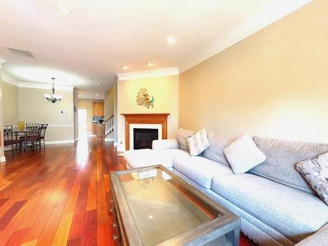 70 Osprey Court Secaucus NJ 07094