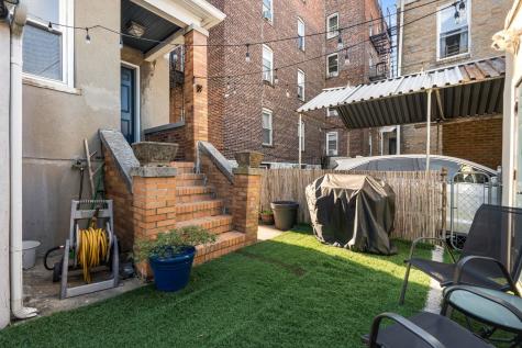 2811 Summit Avenue Union City NJ 07087