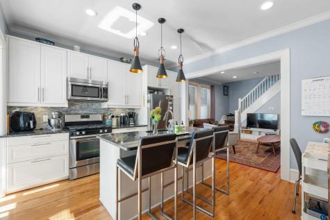 2811 Summit Avenue Union City NJ 07087