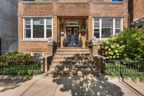 2811 Summit Avenue Union City NJ 07087