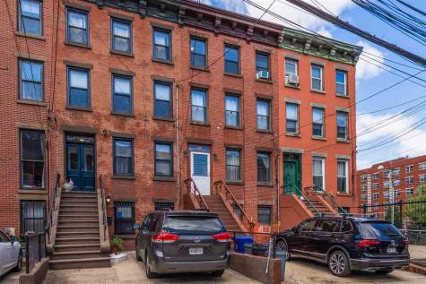 519.5 Manila Avenue Jersey City NJ 07302