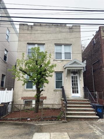 66 Cottage Street Bayonne NJ 07002