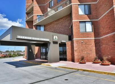 616 Harmon Cove Tower Secaucus NJ 07094
