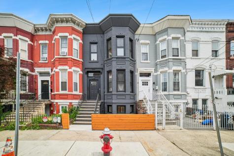 62.5 Oak Street Jersey City NJ 07304
