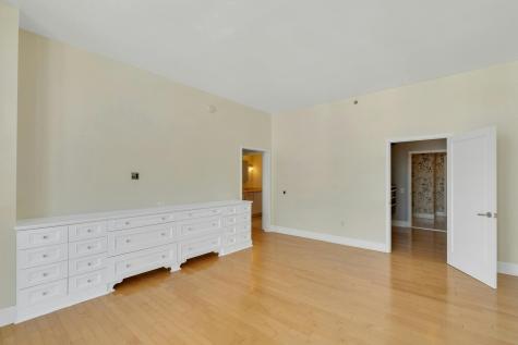 1025 Maxwell Lane Hoboken NJ 07030