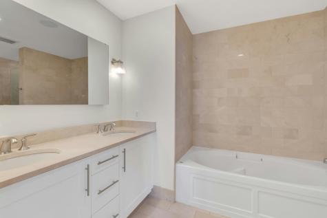 1025 Maxwell Lane Hoboken NJ 07030