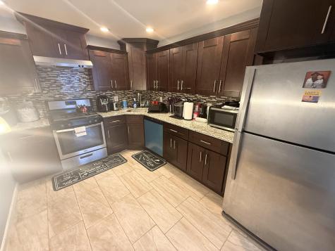 7 Holly Street Jersey City NJ 07305