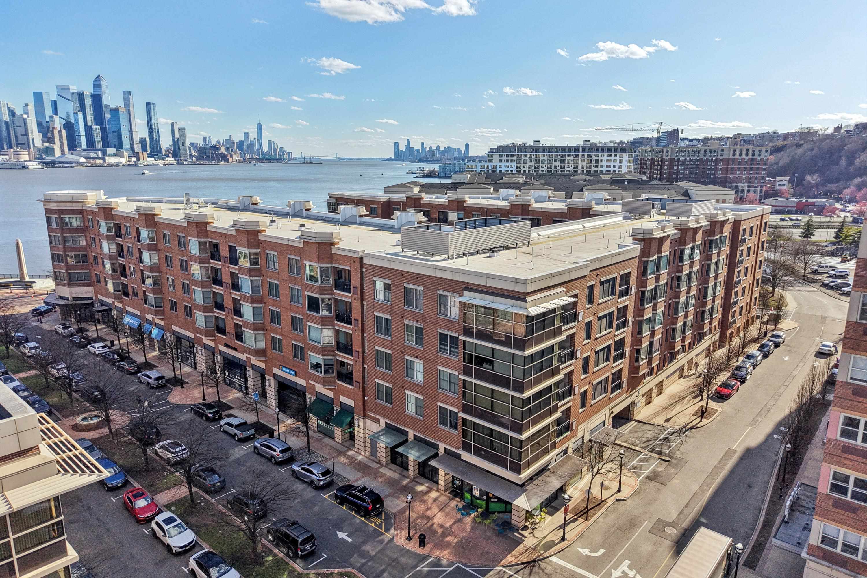 22 Avenue At Port Imperial West New York NJ 07093
