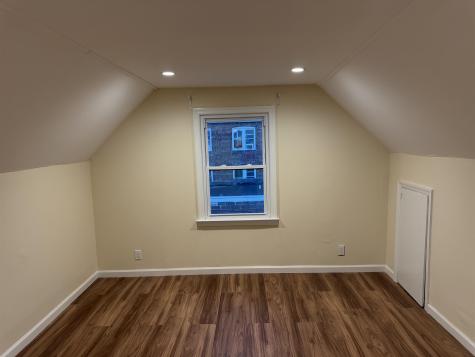 8902 3rd Avenue North Bergen NJ 07047