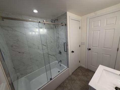 8902 3rd Avenue North Bergen NJ 07047
