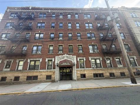 301 79th Street North Bergen NJ 07047